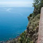 La Manica