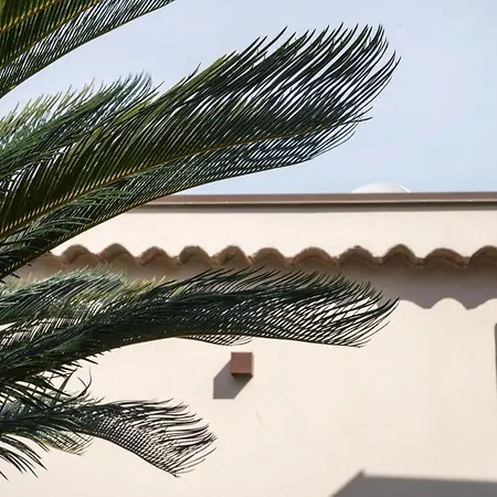 Couette-café La Manica 4*